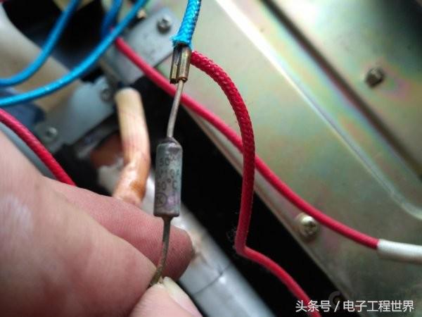 电暖风机拆解视频教程,500瓦以下的暖风机拆解