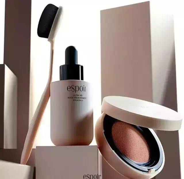 六百块粉底液,600块的粉底