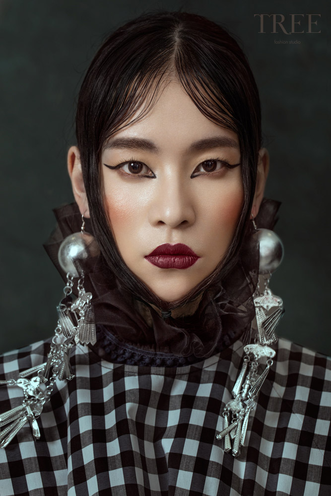 与李薇Awaylee，来一场和现世世界的“博弈”