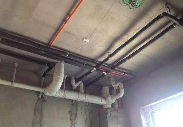 水电改造穿梁,水电改造都走顶好不好