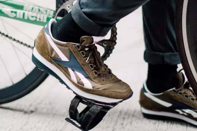 暴力拆解跑鞋,复古跑鞋测评和拆解