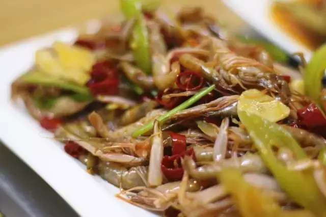 大连足球探店,大连足球迷玩的地方