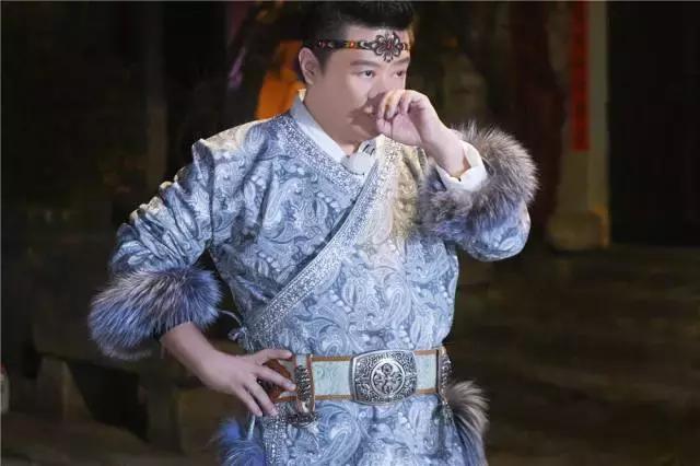 鹿晗忍不住对热巴放大招，逼问热巴“初吻”给了谁？！