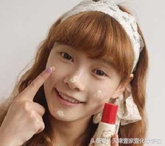 超可爱约会欧美妆容,可爱撩人的妆容