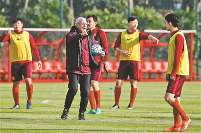 世界杯足协新政策解读,足协大刀阔斧谈改革定五大目标