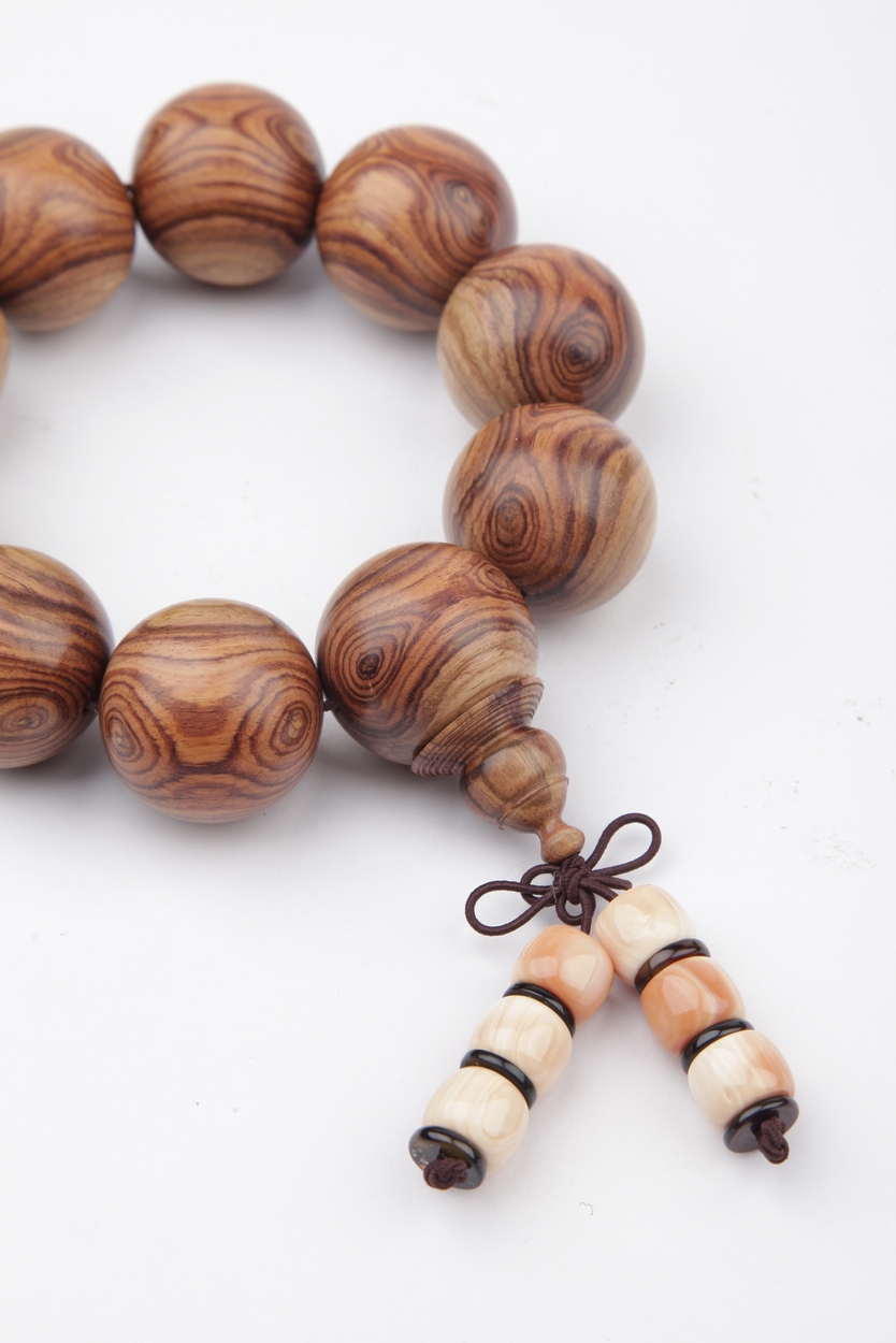 买木质手串一定要懂得相关木材知识