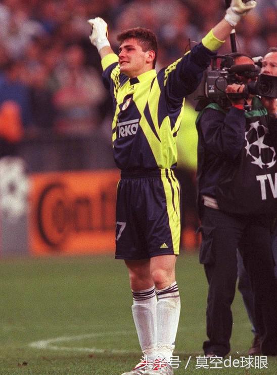 伊克尔卡西利亚斯集锦,卡西利亚斯个人简介