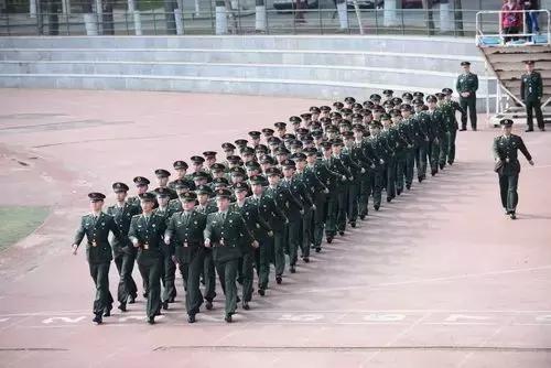 暗恋教官要表白吗,暗恋教官4年了怎么办