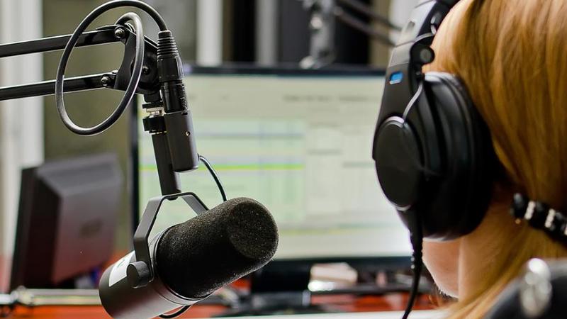 在网络电台撕逼最疯狂的一天，蜻蜓与喜马拉雅的两位当事人说了什么