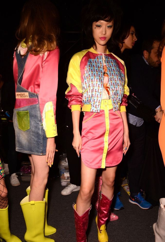 心水运动风的亲们该跟着林允、柳岩、王俊凯健身了