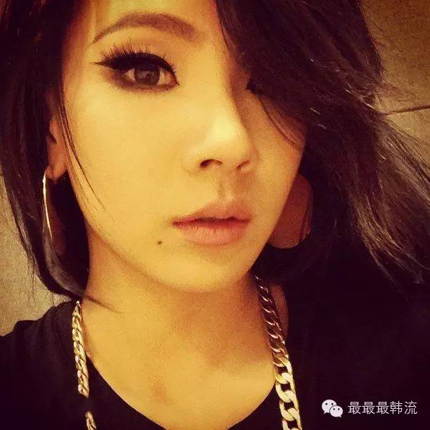 女生被男生帅到名场面,女生帅到被女生撩