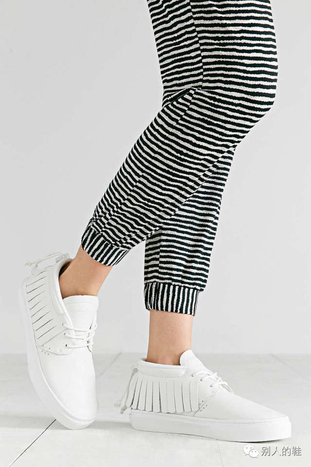 不喜欢网面的运动鞋,不喜欢厚底鞋怎么办