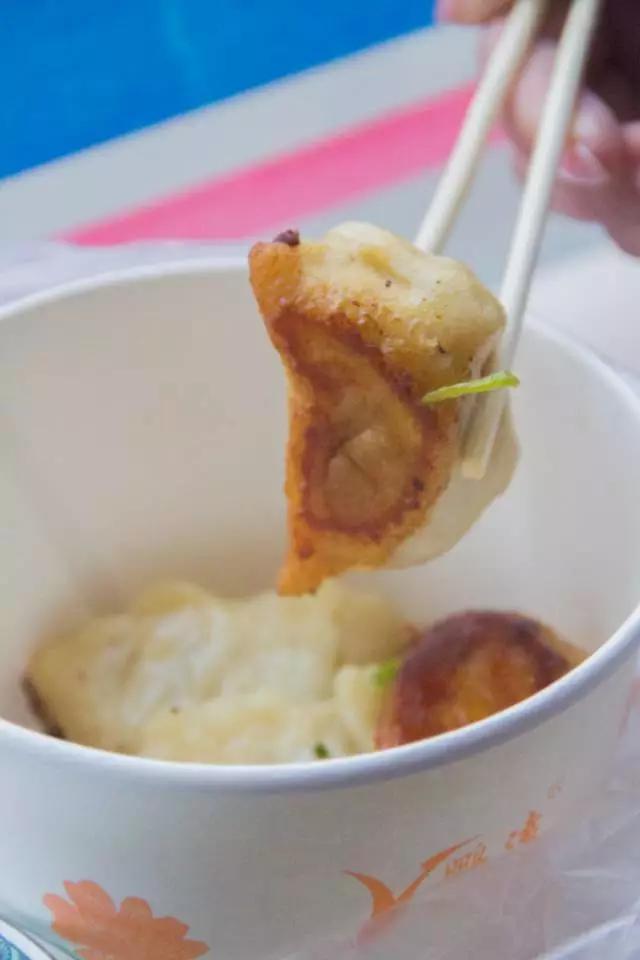 暴走上海18家锅贴店，给你最强测评分析！扛把子居然在...