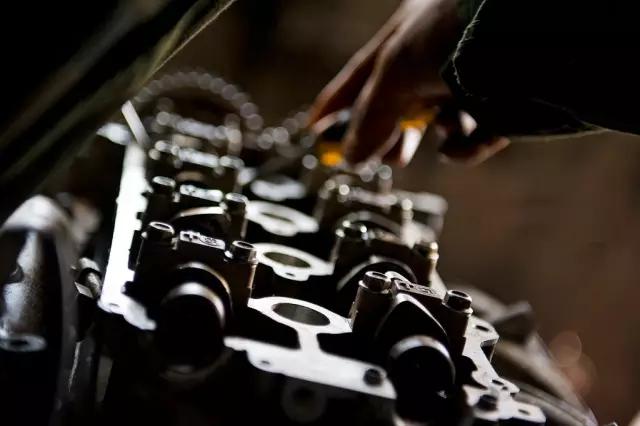 修20多年车的老师傅,修车20年的师傅评车