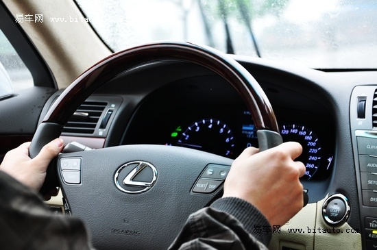 老车雷克萨斯is300,海阔试车雷克萨斯ls460l