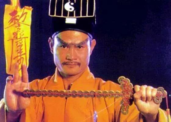 周星驰吴孟达配音搞笑视频,吴孟达周星驰多年以后配音作品