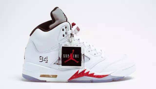 盘点2022年大牌畅销运动鞋,23年最值得买的运动鞋