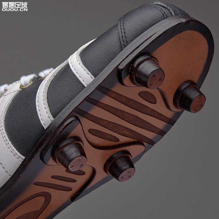 puma推出全新限量战靴,puma经典旧款足球鞋