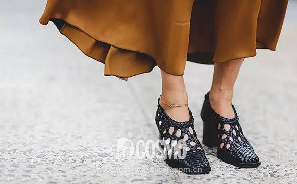 配饰狂｜会搭脚链这个夏天就能赢很大