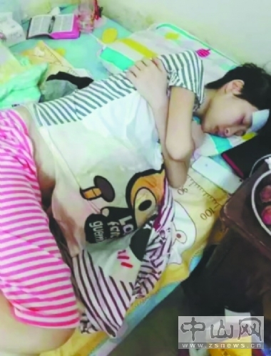 肚子里长了个瘤83岁女性,女大学生肚子大发现是囊肿