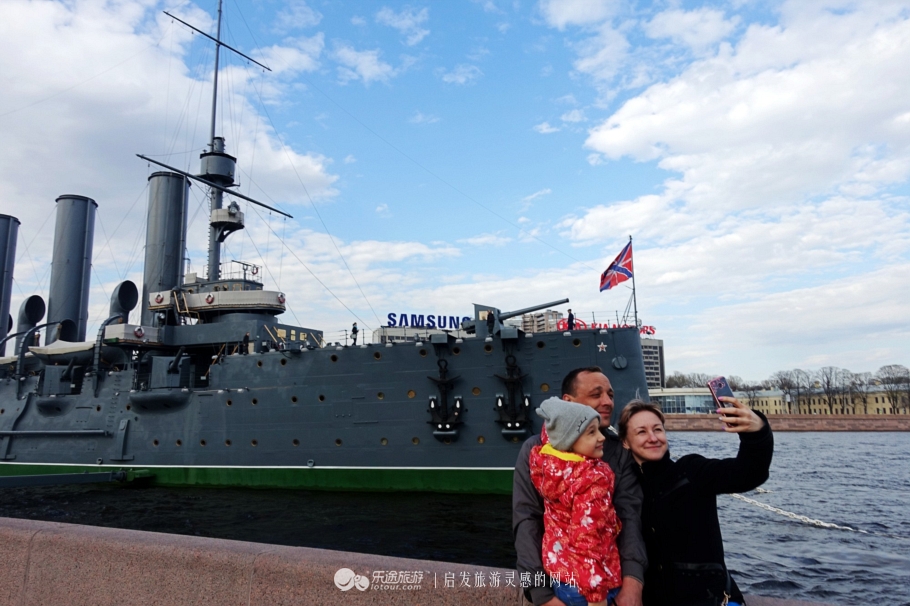 阿芙乐尔巡洋舰，117年的守望