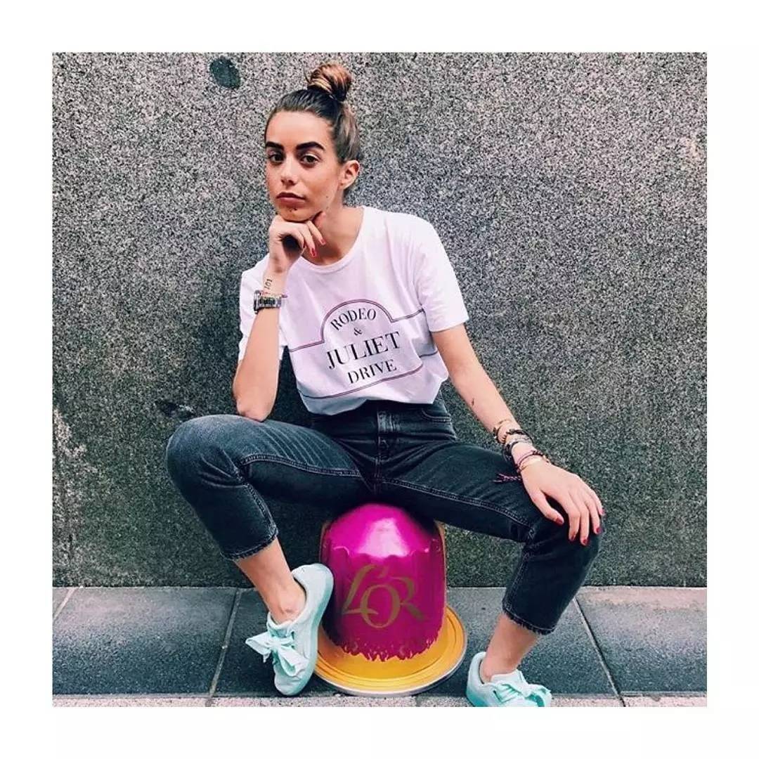 牛仔t恤时尚,比较好看的基础款t恤