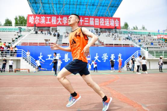青春无畏逐梦扬威运动会主题展示,哈工程运动会记录