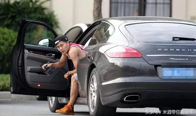 国足豪车,中国足球队武磊座驾