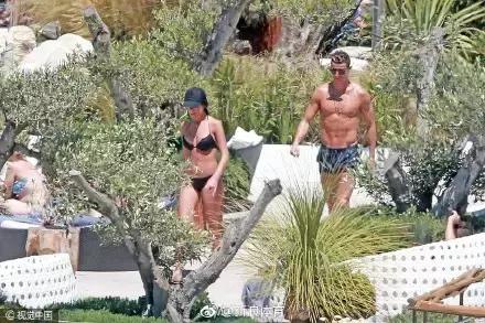 c罗我不是天生强大而是天生要强,c罗也有脆弱的一面