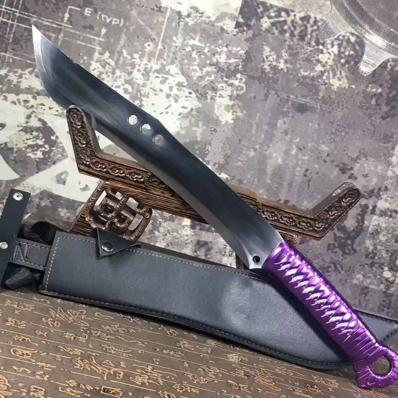 三孔劈云流光星陨刀高锰钢硬度杠杠的