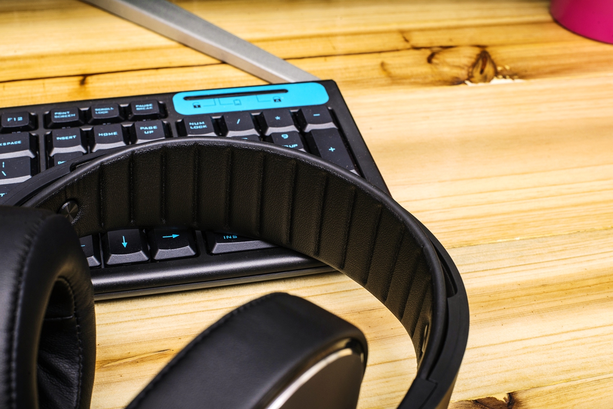 飞利浦shp8000与shp9000对比,飞利浦shp5000能玩吃鸡吗