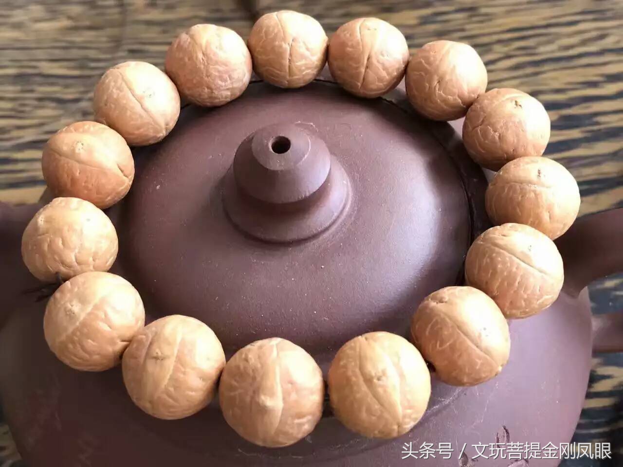 藏式凤眼108手串多大的好,凤眼菩提手串多少价位的合适