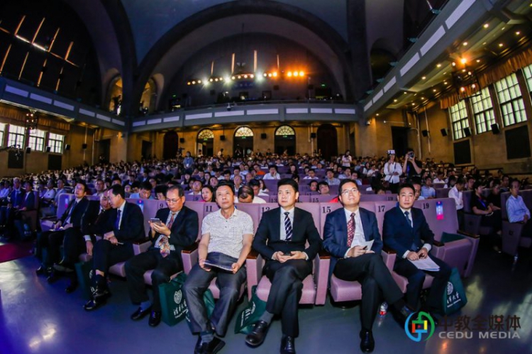 上海科技大学教授虞晶怡：给虚拟教育装上聪颖之眼