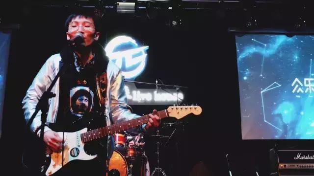 马雨阳专访：首位登上新闻联播的独立音乐人，内心沿叛逆轨迹成长