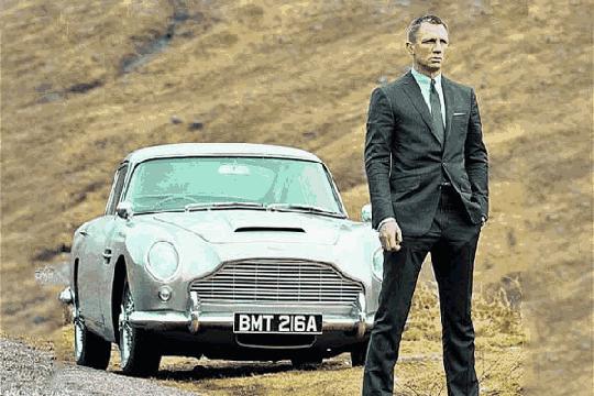 最帅“007”逝去，但我们还有永远的代号——007