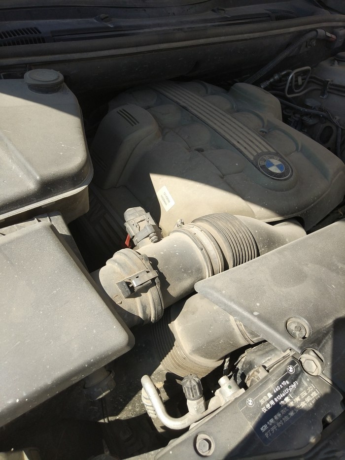 行驶了30万公里的宝马x5,买宝马x53.0t真实油耗多少