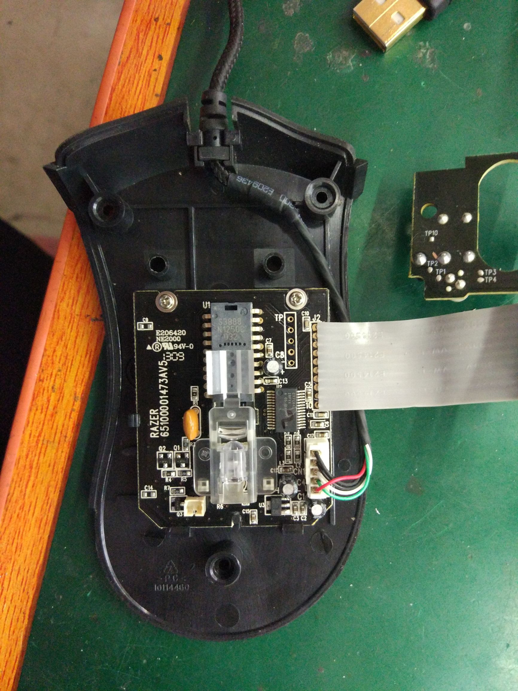 一百多炼狱蝰蛇鼠标推荐,拆一个鼠标视频