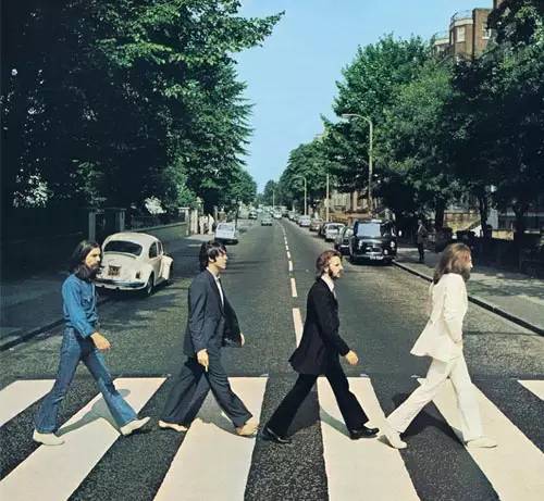 人人最爱的小白鞋,大家都有几双小白鞋