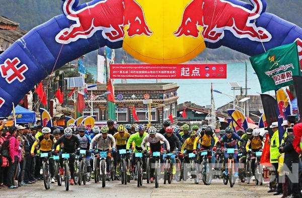 楂樻捣鎷斿湪瑗胯棌鎬庝箞鍋ヨ韩,楂樻捣鎷旂殑瑗胯棌鎬庝箞鍋ヨ韩