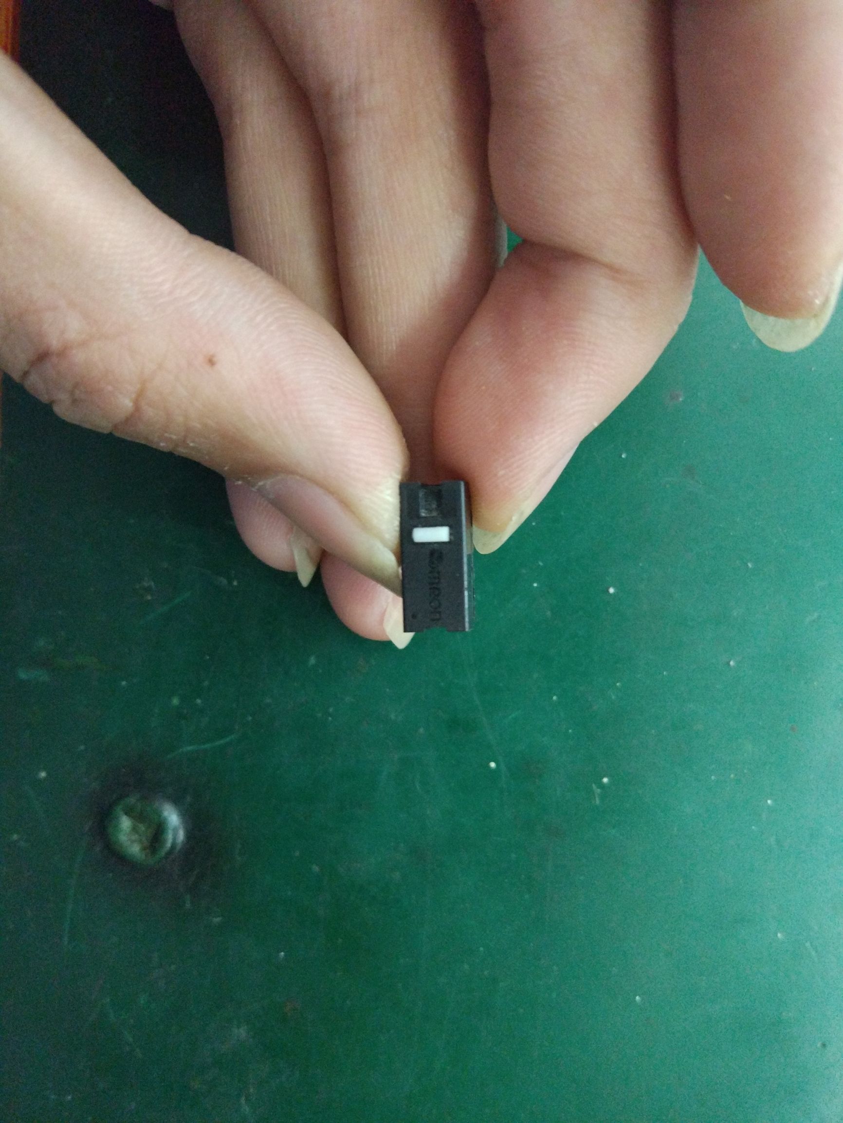 一百多炼狱蝰蛇鼠标推荐,拆一个鼠标视频