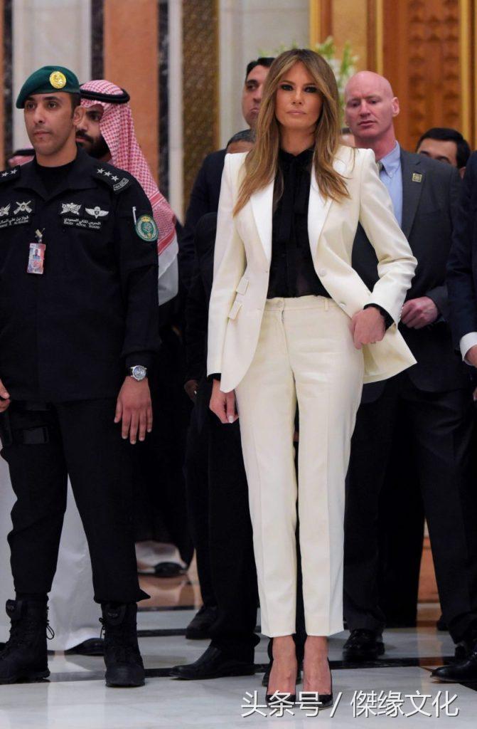美国第一夫人造型秀,美国第一夫人访问阿联酋