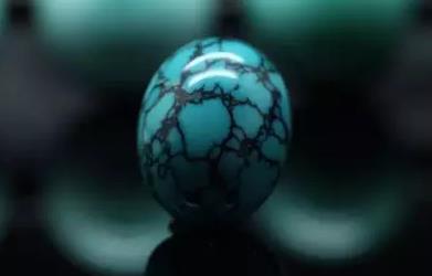 绿松石的白点和裂的区别,绿松石深度解析