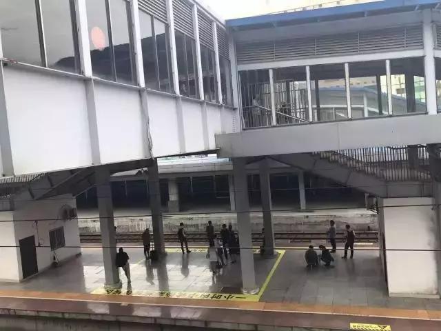 柳州站动车转火车可以站内换乘吗,柳州站可以不出站直接转车吗