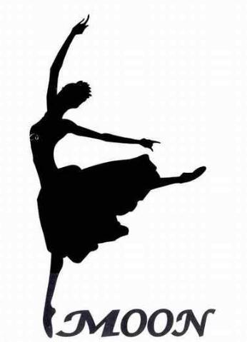 踢足球、开摩托，跳舞跳到肺炎复发，这位芭蕾少女的画风清奇！