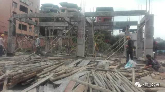 框架结构自建房地基筏板基础,自建房老基础与新筏板基础的结合