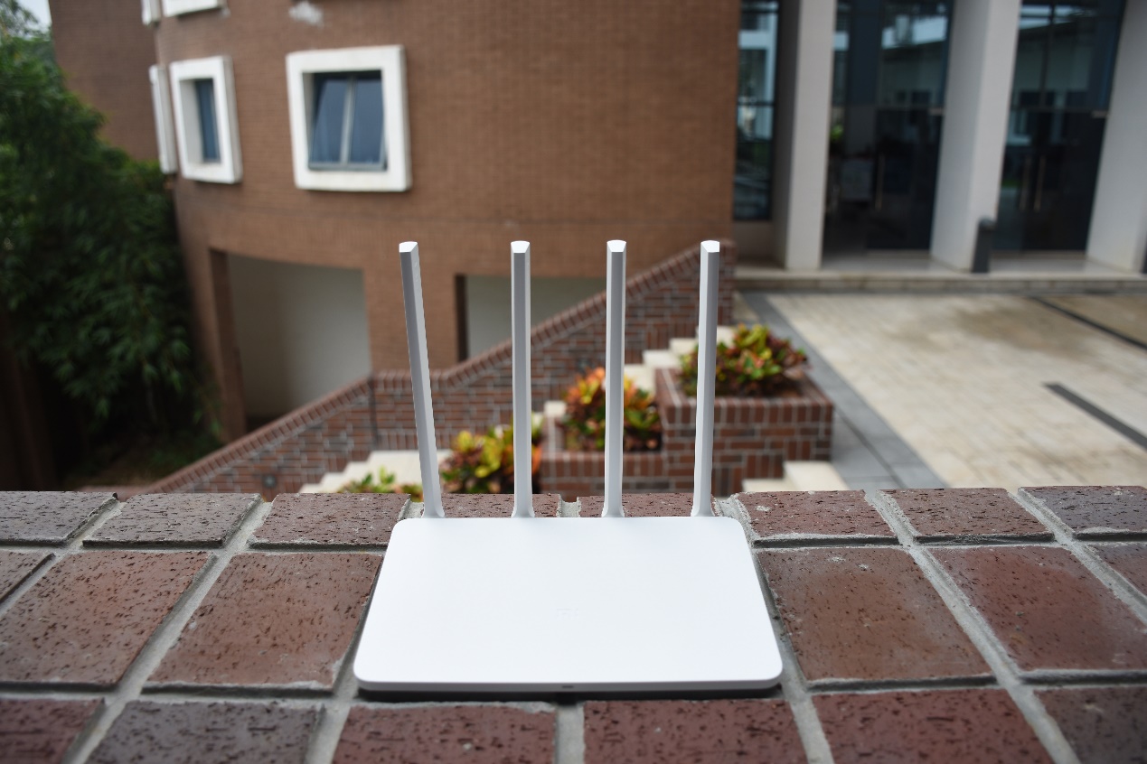 荣耀路由2s对比小米路由4a千兆版,小米路由器3g对比荣耀路由x20