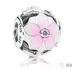 一入潘门深似海｜潘多拉的串珠子是怎么让人买到上瘾的？