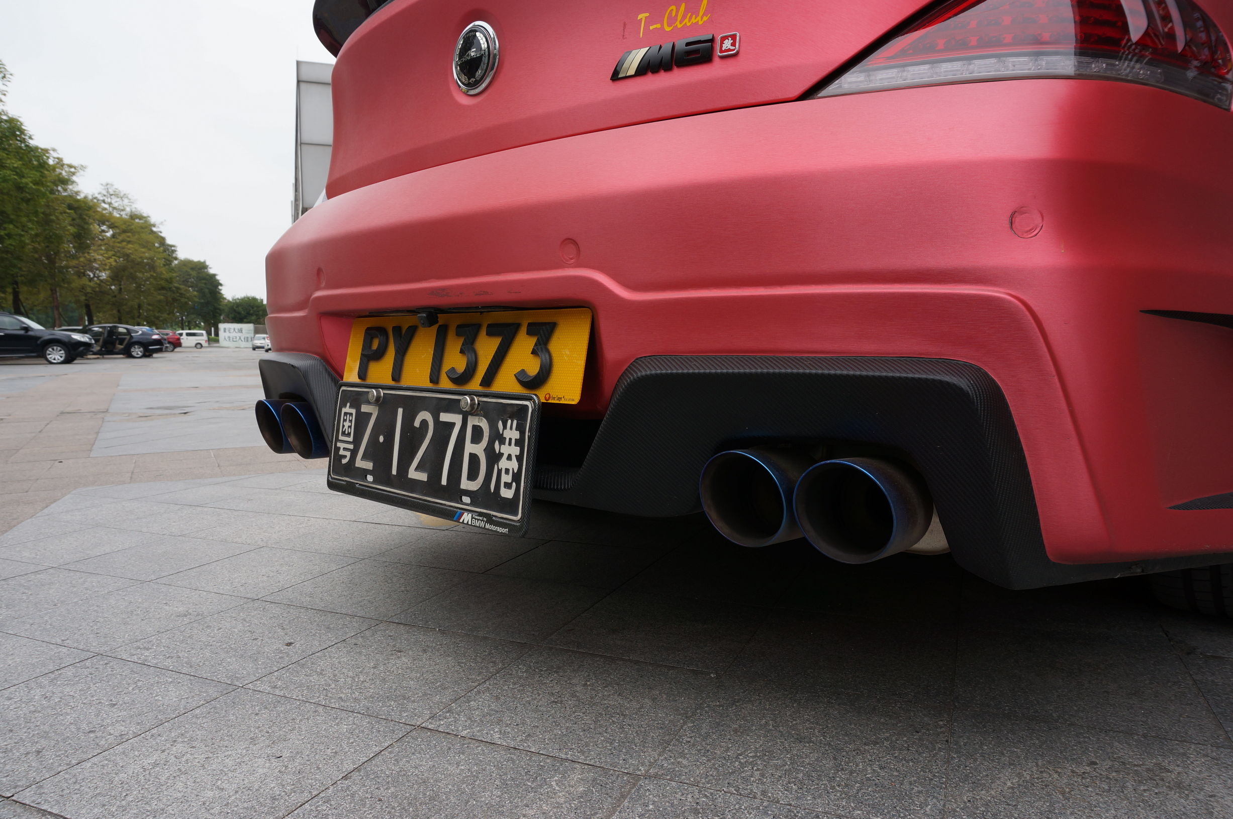 换了轮毂边缘突出,换了轮毂轮胎外凸