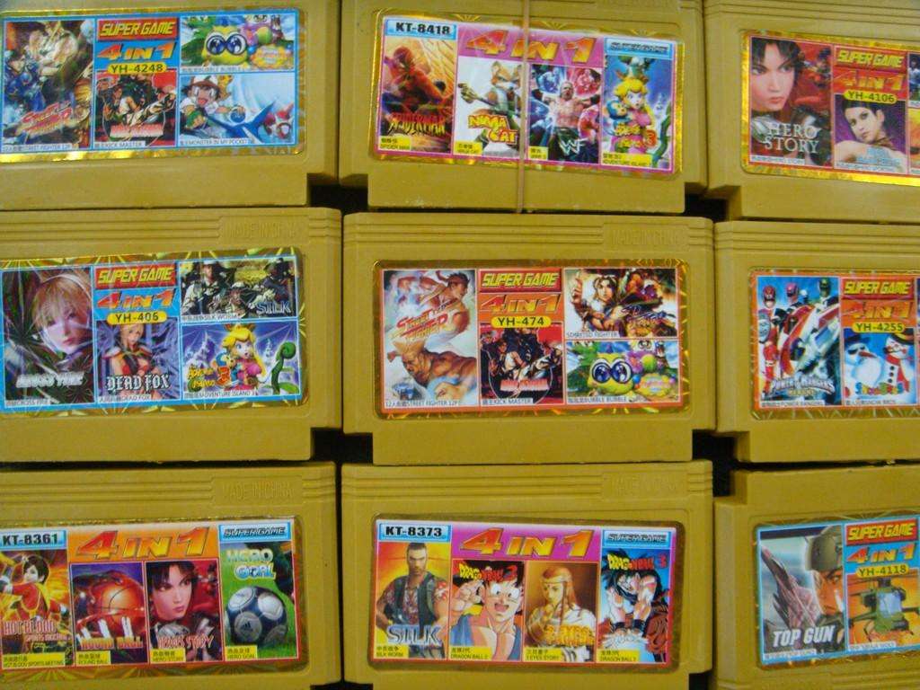 端午回老家发现小时候的宝藏，还记得那些经典的FC游戏吗