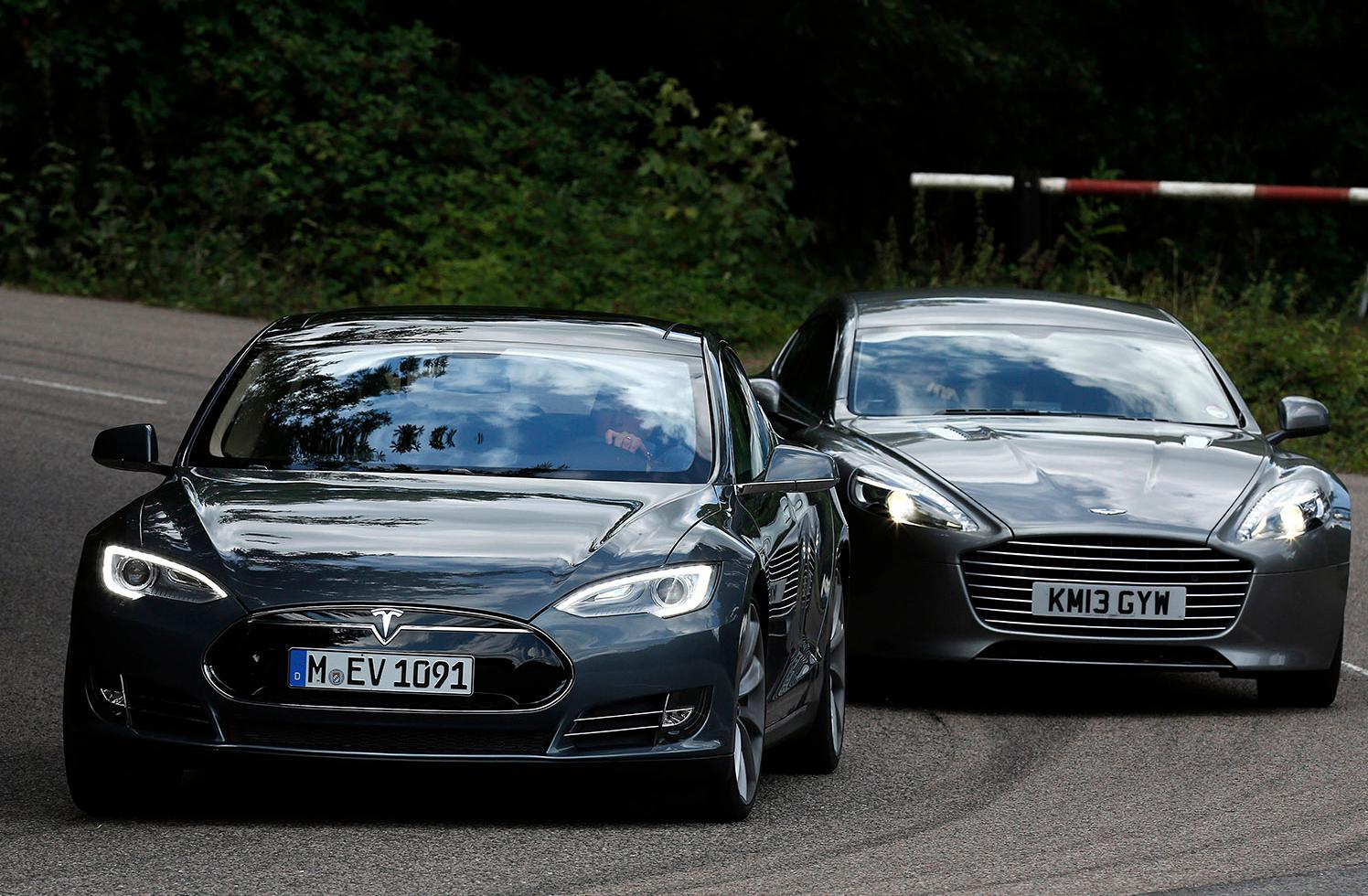 特斯拉的爆款即将到来，立贴明天这个时候看看model3实现没